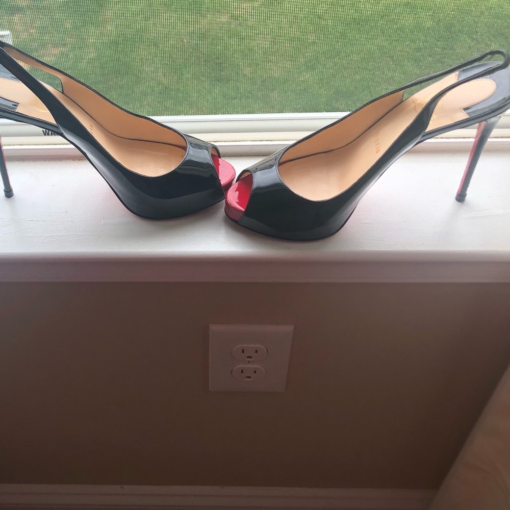 Authentic sling back Christian lou